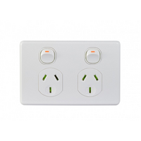 Trader Puma Power Point Switched 2G 10A 250V